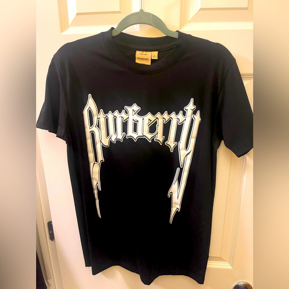 Burberry Graphic Logo Short Sleeve T-Shirt